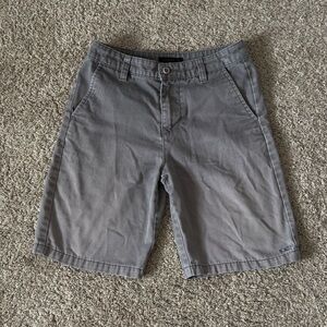 O’Neill boys gray Shorts 
size: 25
Good condition